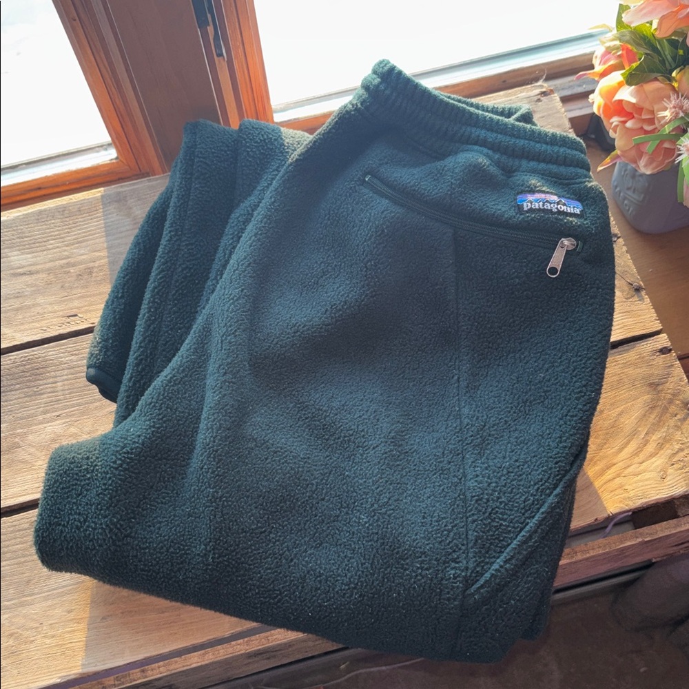 Patagonia Vintage Green Fleece-Feel Pants / Baselayer